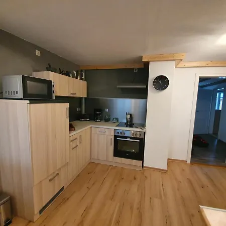 Ines Wolf In Der Meissner Innenstadt *